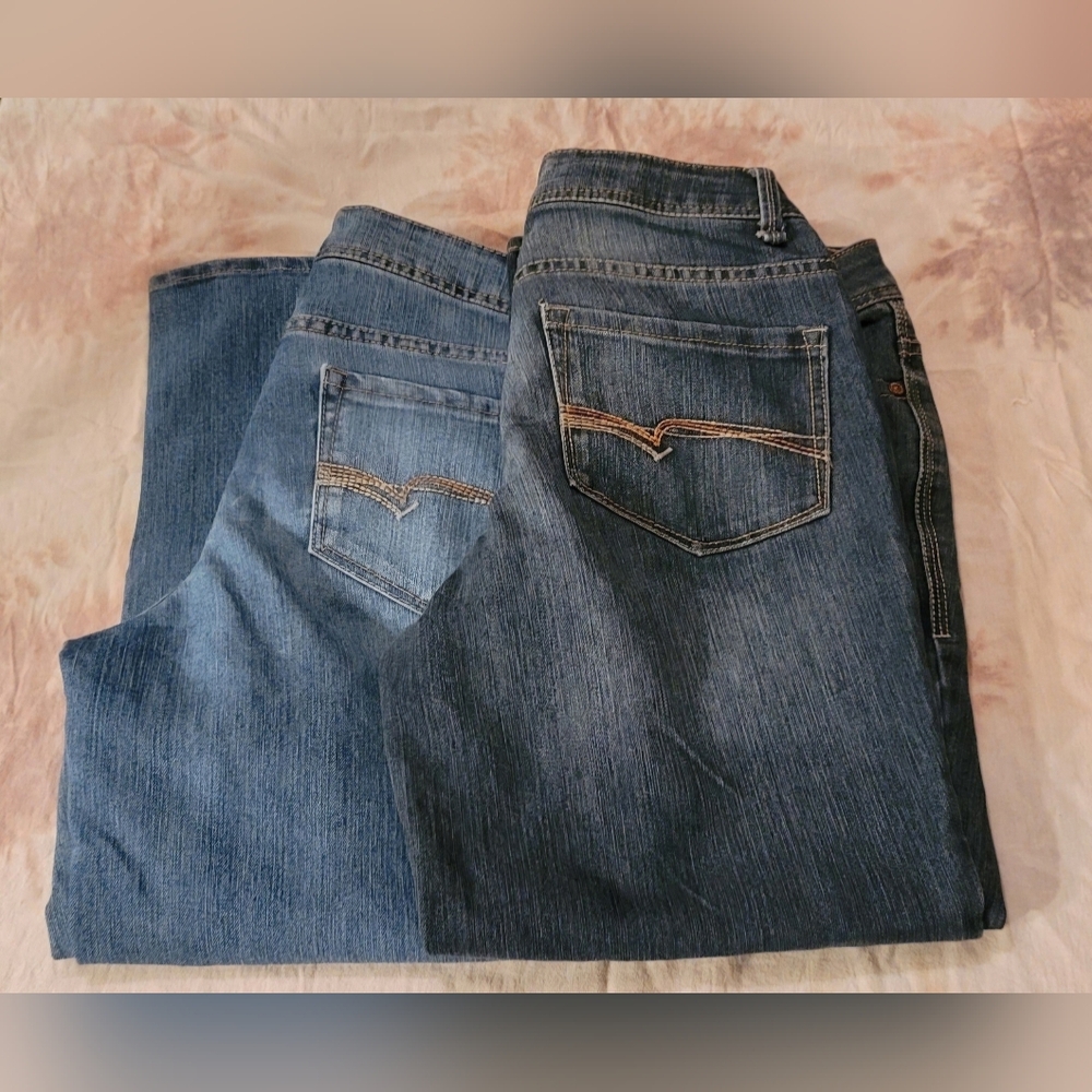 Faded Glory Stretch Denim Capri Women's 6  Bundle of 2